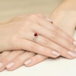 Diamantový prsteň Rayna s rubínom