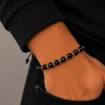 Šnúrkový čierny náramok Onyx Eclipse