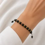 Šnúrkový čierny náramok Onyx Eclipse